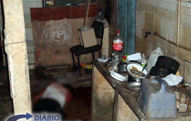 Homem  de 40 anos � assassinado em Carmo do Parana�ba e suspeito de cometer o homic�dio est� foragido