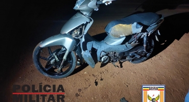 Romaria - Passageiro de motoneta conduzida por homem inabilitado morre ao bater em caminhonete
