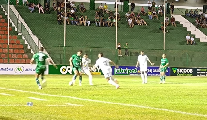 Mamoré joga mal e fica no empate com a Caldense em Patos de Minas pelo Campeonato Mineiro do Módulo II