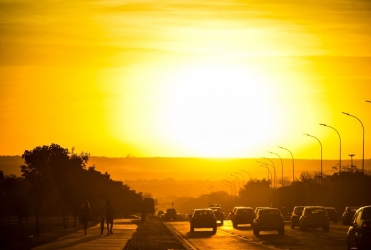 Horário de verão pode voltar em 2025 com impactos na energia, economia e vida social