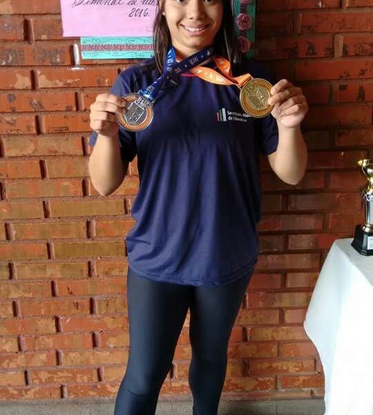 clique para ampliar Atleta paraolímpica de Uberlândia filha de mãe de Lagoa Formosa quebra dois Recordes Brasileiro e tenta patrocinadores