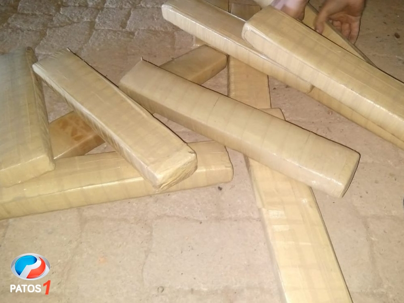 clique para ampliar Polícia Civil de Patos de Minas destrói aproximadamente 500 quilos de drogas apreendidas