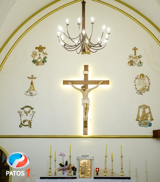 clique para ampliar Paróquia Nossa Senhora da Piedade de Lagoa Formosa celebra 21 anos de presença da ''Capelinha Mãe Rainha''.