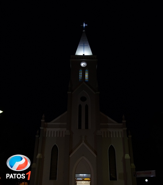clique para ampliar Paróquia Nossa Senhora da Piedade de Lagoa Formosa celebra 21 anos de presença da ''Capelinha Mãe Rainha''.
