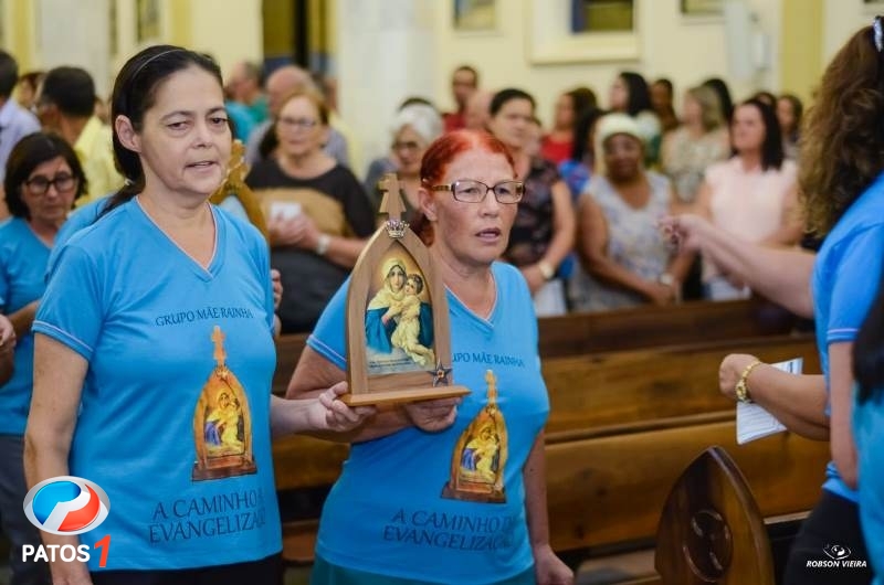 clique para ampliar Paróquia Nossa Senhora da Piedade de Lagoa Formosa celebra 21 anos de presença da ''Capelinha Mãe Rainha''.