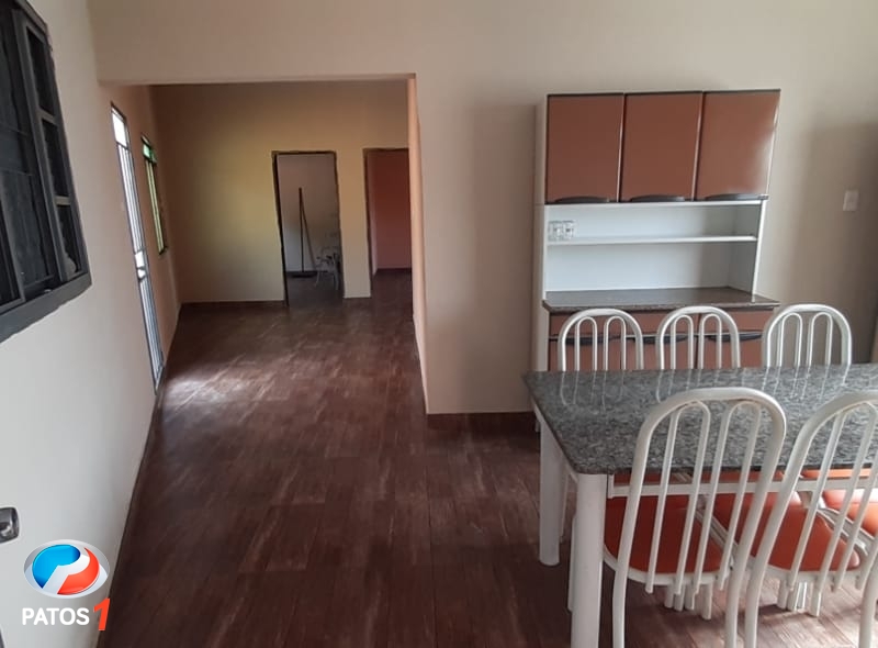 clique para ampliar Carmo do Paranaíba: amigos pedem ajuda para finalizar construção de casa para família carente