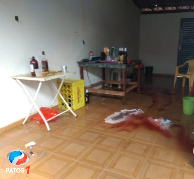 clique para ampliar Patos de Minas: homem é morto após ser esfaqueamento no Bairro São Francisco