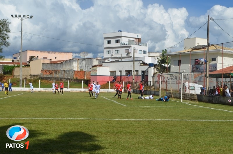 Estádio do Santa Cruz Futebol Clube - BH 