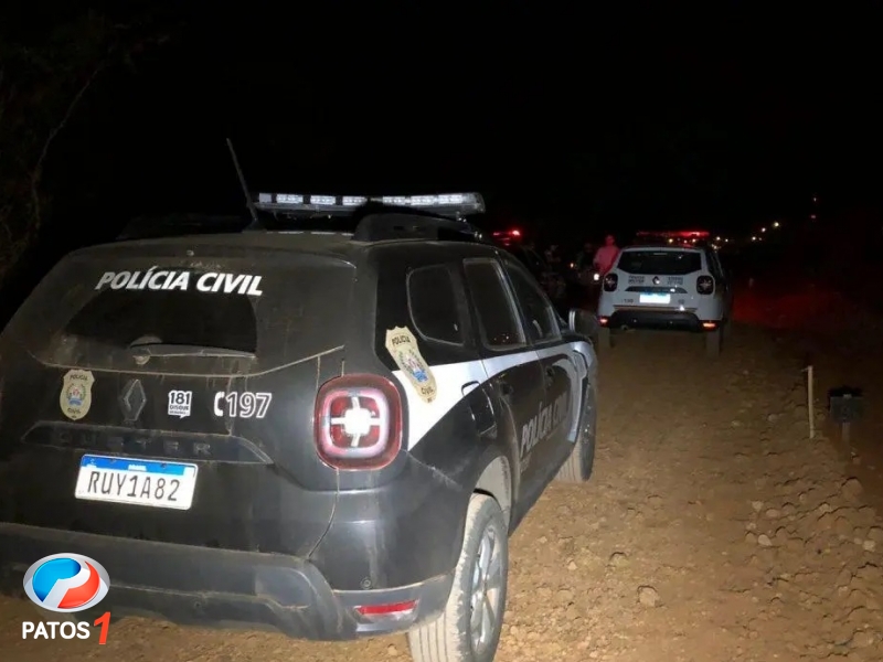 clique para ampliar Ossada humana é encontrada em área incendiada na Mata do Catingueiro em Patos de Minas