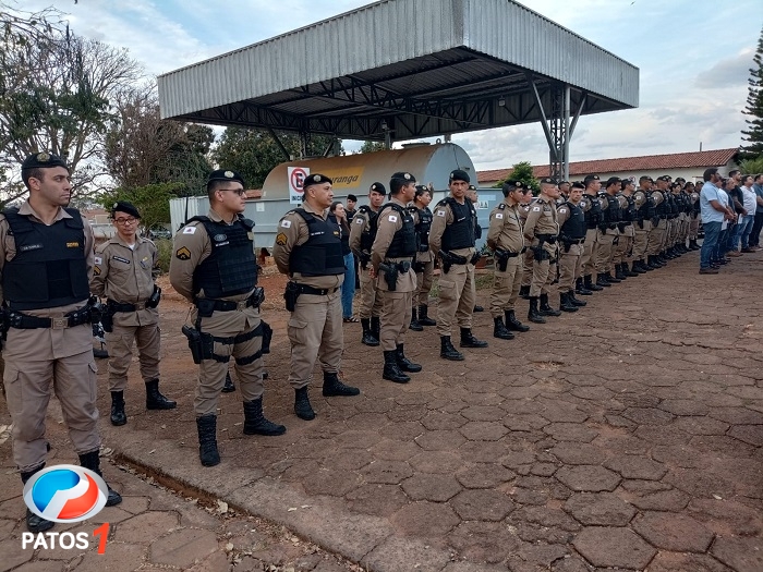 clique para ampliar Patos de Minas - PM realiza solenidade de inauguração das revitalizações da 230ª Cia e apresenta veículo blindado