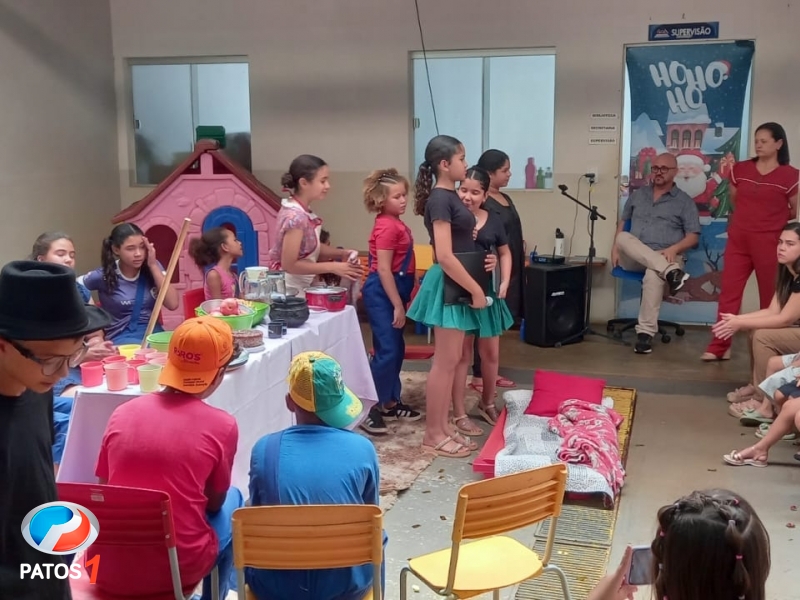 clique para ampliar Encerramento do Ano Letivo: Escola Municipal Zilca dos Santos Fonseca brilha com mostra Cultural