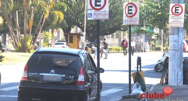 Prefeitura de Patos de Minas estima que estacionamento zona azul seja regulamentado em 90 dias Prefeitura de Patos de Minas estima que estacionamento zona azul seja regulamentado em 90 dias