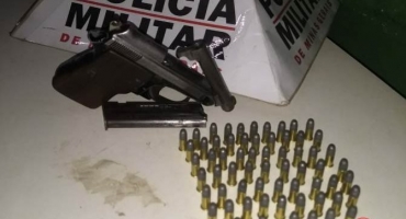 Mulher é presa com arma de fogo em Santana de Patos tentando encontrar assassino do namorado