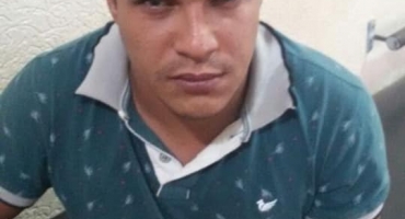 Policia Militar de Carmo do Paranaíba prende suspeito de cometer homicídio em Rio Paranaíba Policia Militar de Carmo do Paranaíba prende suspeito de cometer homicídio em Rio Paranaíba