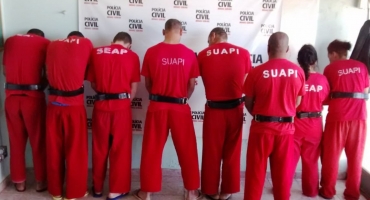 Suspeitos de participação em tráfico, tentativas e homicídios em Patos de Minas são apresentados Suspeitos de participação em tráfico, tentativas e homicídios em Patos de Minas são apresentados