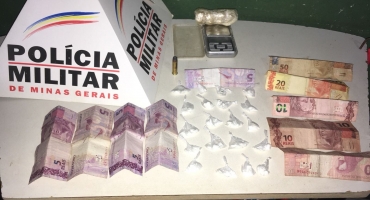 PM encontra drogas e prende dois indivíduos no Bairro Jardim Aquarius em Patos de Minas