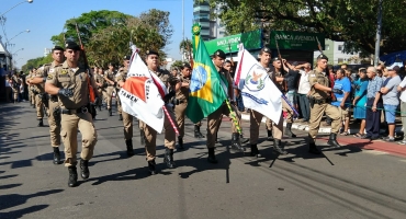 Sessão Cívica e Desfile marcam comemoração de 7 de setembro em Patos de Minas Sessão Cívica e Desfile marcam comemoração de 7 de setembro em Patos de Minas