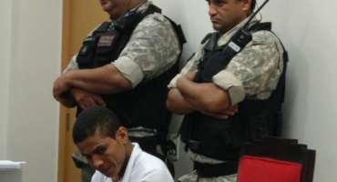 Patos de Minas: Acusado de matar vizinho por causa de volume de som é condenado a 12 anos de prisão Patos de Minas: Acusado de matar vizinho por causa de volume de som é condenado a 12 anos de prisão