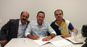 Contrato para liberação de 2 milhões para construção de novo hospital de Lagoa Formosa é assinado Contrato para liberação de 2 milhões para construção de novo hospital de Lagoa Formosa é assinado