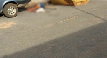 Mulher é morta com golpes de faca na cidade de Carmo do Paranaíba Mulher é morta com golpes de faca na cidade de Carmo do Paranaíba