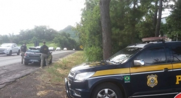 Operação Finados: número de acidentes em rodovias federais cai 21% Operação Finados: número de acidentes em rodovias federais cai 21%