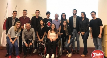 Referências do rádio patense marcam presença em lançamento do Documentário Radiofônico “Estação de Ouro” Referências do rádio patense marcam presença em lançamento do Documentário Radiofônico “Estação de Ouro”
