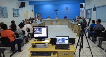 Assista ao VIVO pelo FACEBOOK a tomada de posse da nova mesa diretora da Câmara Municipal de Lagoa Formosa Assista ao VIVO pelo FACEBOOK a tomada de posse da nova mesa diretora da Câmara Municipal de Lagoa Formosa