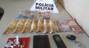 Indivíduos são presos no Distrito de Quintinos suspeitos de tráfico de drogas Indivíduos são presos no Distrito de Quintinos suspeitos de tráfico de drogas