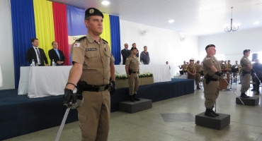 Assunção do comando do 15º BPM e passagem do colégio Tiradentes é realizada em Patos de Minas Assunção do comando do 15º BPM e passagem do colégio Tiradentes é realizada em Patos de Minas