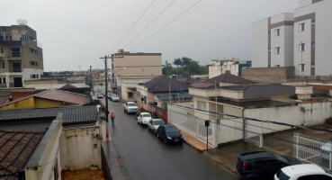 Lagoa Formosa tem dia chuvoso e defesa civil faz alerta para o estado