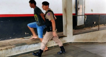 Lagoa Formosa: Homem embriagado ameaça companheira grávida e vai parar na delegacia duas vezes no mesmo dia Lagoa Formosa: Homem embriagado ameaça companheira grávida e vai parar na delegacia duas vezes no mesmo dia
