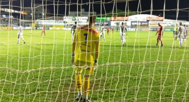 URT fica no empate com o Boa Esporte e perde a chance de subir na tabela do Campeonato Mineiro