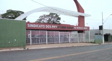 Sindicato Rural de Patos de Minas entrega doações a entidades sociais Sindicato Rural de Patos de Minas entrega doações a entidades sociais