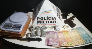 PM localiza armas, munições, drogas, balança e dinheiro no Bairro Nossa Senhora de Fátima