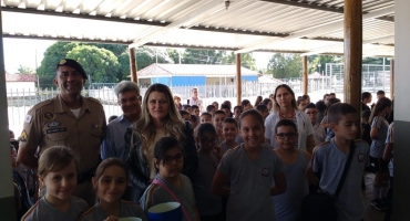 Colégio Tiradentes será um dos pontos de coleta da “Campanha Lacre Solidário” Colégio Tiradentes será um dos pontos de coleta da “Campanha Lacre Solidário”