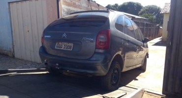 PM de Carmo do Paranaíba apreende veículo adulterado e encaminha duas pessoas para a delegacia