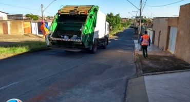 Conteiners irão auxiliar na coleta seletiva de lixo na cidade de Carmo do Parnaíba
