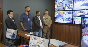 Polícia Militar de Carmo do Paranaíba inaugura sistema de vídeo monitoramento Olho Vivo