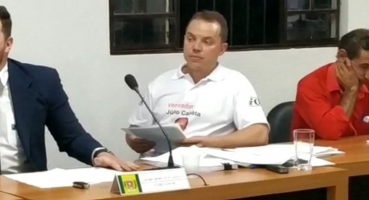 Vereador do município de Lagamar tem mandato cassado por quebra de decoro Vereador do município de Lagamar tem mandato cassado por quebra de decoro