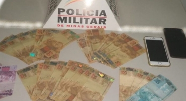  Jovens são presos com mais de R$1,3 mil em notas falsas em João Pinheiro