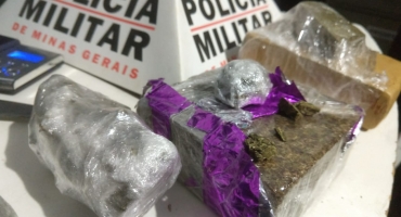 PM cumpre mandado e prende mulher com grande quantidade de maconha PM cumpre mandado e prende mulher com grande quantidade de maconha