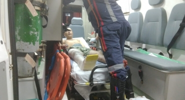 Homem de 30 anos é alvejado por disparo de arma de fogo no Bairro Bela Vista Homem de 30 anos é alvejado por disparo de arma de fogo no Bairro Bela Vista