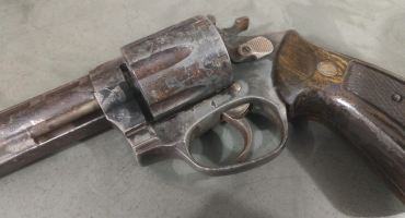 Após ouvir disparos Polícia Militar de Lagoa Formosa apreende arma de fogo Após ouvir disparos Polícia Militar de Lagoa Formosa apreende arma de fogo