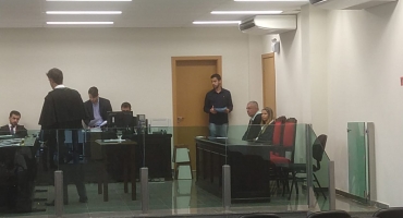 Acusado de matar desafeto com golpe de faca é condenado a 12 anos de prisão Acusado de matar desafeto com golpe de faca é condenado a 12 anos de prisão