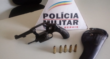 PM apreende arma de fogo após marido ameaçar esposa de morte em Lagoa Formosa PM apreende arma de fogo após marido ameaçar esposa de morte em Lagoa Formosa