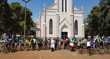 Ciclistas de Lagoa Formosa e região realizam o Ciclistas de Lagoa Formosa e região realizam o