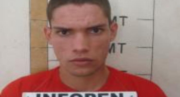 Foragido da justiça suspeito de cometer assassinatos em Carmo do Paranaíba é preso em Uberlândia Foragido da justiça suspeito de cometer assassinatos em Carmo do Paranaíba é preso em Uberlândia