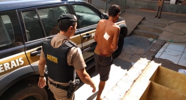 Briga de casal termina em esfaqueamento na cidade de Lagoa Formosa Briga de casal termina em esfaqueamento na cidade de Lagoa Formosa