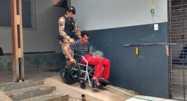 Cadeirante é detido com arma e droga no bairro Santa Terezinha na cidade de Patos de Minas