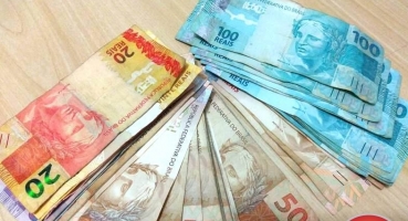 PRF prende suspeitos de furto em pátio de caminhoneiro